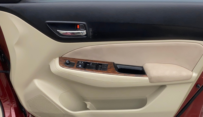 2018 Maruti Dzire VXI AMT, Petrol, Automatic, 41,431 km, Driver Side Door Panels Control