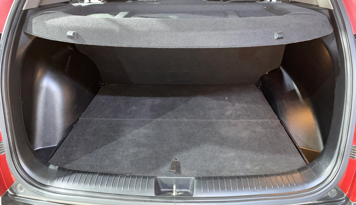 2018 Hyundai Creta SX (O) 1.6 PETROL, Petrol, Manual, 13,325 km, Boot Inside