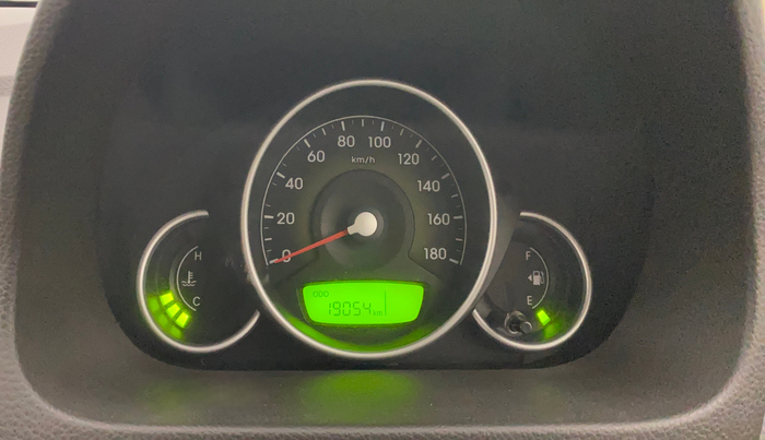 2017 Hyundai Eon SPORTZ, Petrol, Manual, 19,043 km, Odometer Image