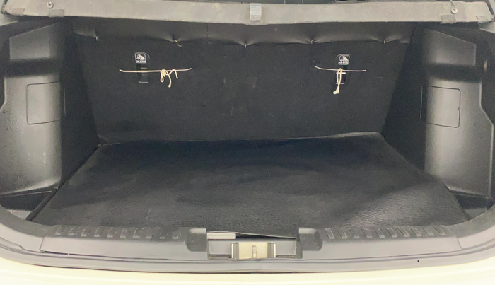 2019 Maruti Vitara Brezza VDI, Diesel, Manual, 68,698 km, Boot Inside