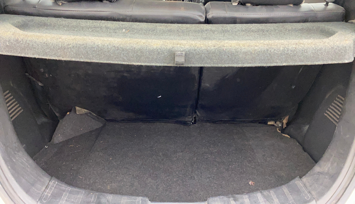 2017 Maruti Wagon R 1.0 VXI, Petrol, Manual, 37,228 km, Boot Inside
