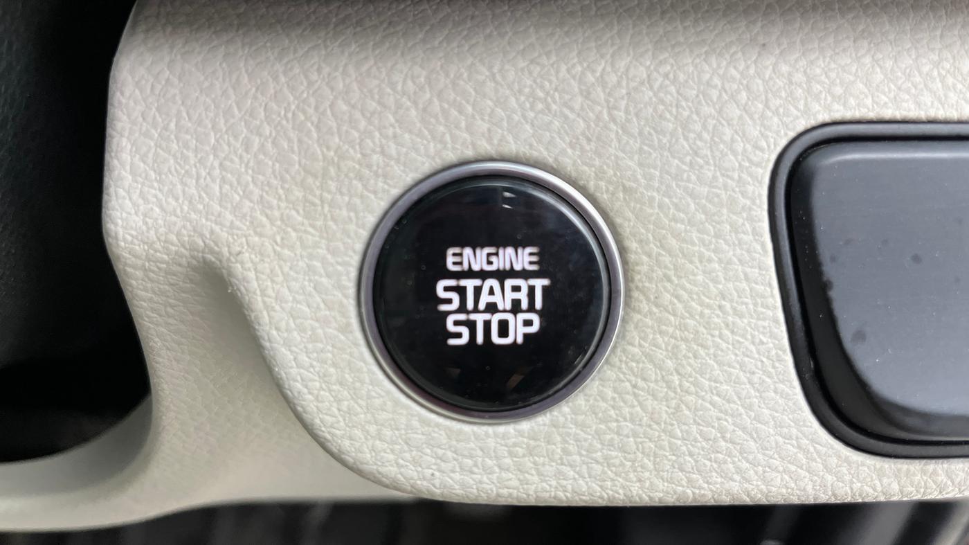 2020 KIA SELTOS HTX 1.5 PETROL, Petrol, Manual, 26,071 km, Keyless Start/ Stop Button