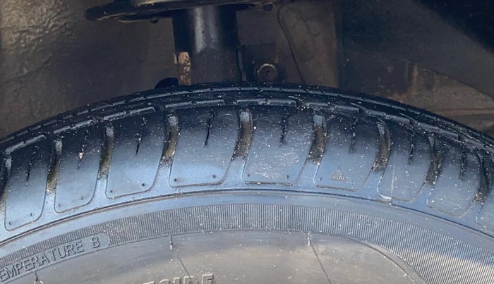 2019 Maruti Dzire VXI, Petrol, Manual, 4,242 km, Right Front Tyre Tread