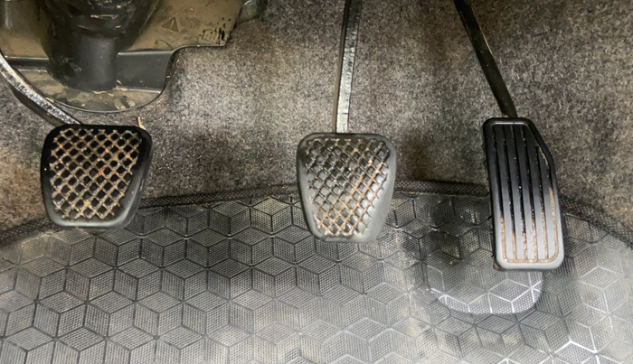 2017 Honda Amaze 1.2L I-VTEC S, Petrol, Manual, 70,388 km, Pedals