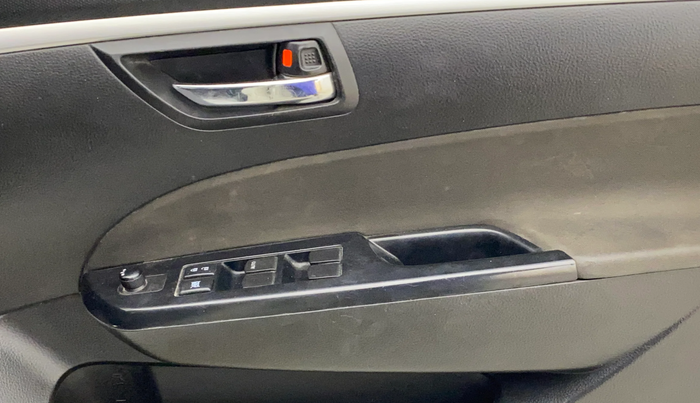 2013 Maruti Swift VDI, Diesel, Manual, 92,424 km, Driver Side Door Panels Control