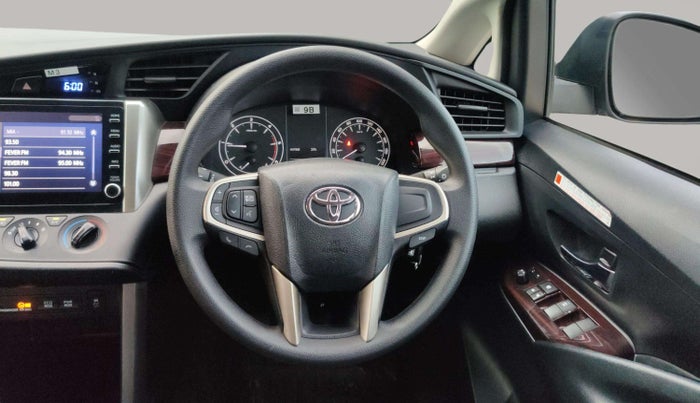 2024 Toyota Innova Crysta GX Plus 7 STR , Diesel, Manual, 13,494 km, Steering Wheel Close Up