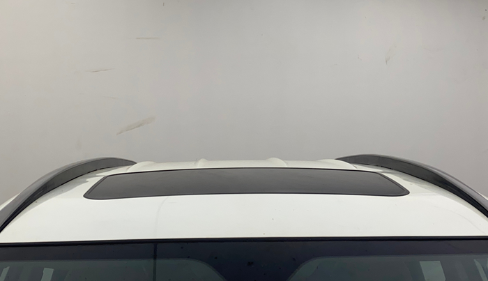 2020 Mahindra XUV500 W9, Diesel, Manual, 78,213 km, Moonroof/ Sunroof