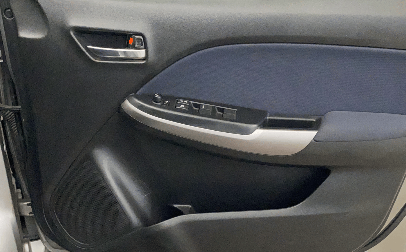 2021 Maruti Baleno ALPHA PETROL 1.2, Petrol, Manual, 21,545 km, Driver Side Door Panels Control