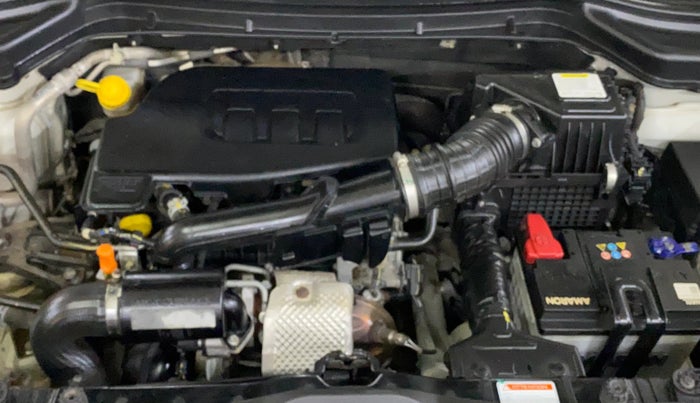 2022 Mahindra XUV300 W8 1.2 PETROL, Petrol, Manual, 36,559 km, Engine View