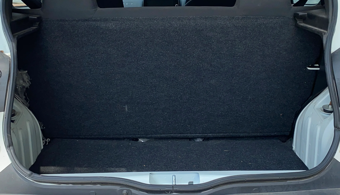 2024 Renault Kwid RXL(O) 1.0L, Petrol, Manual, 8,235 km, Boot Inside