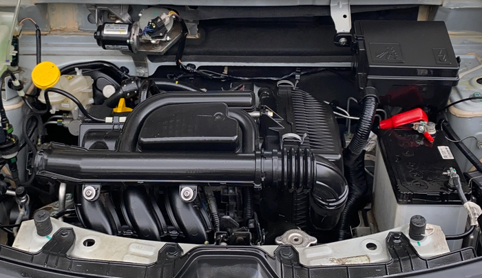 2024 Renault Kwid RXL(O) 1.0L, Petrol, Manual, 8,235 km, Engine View