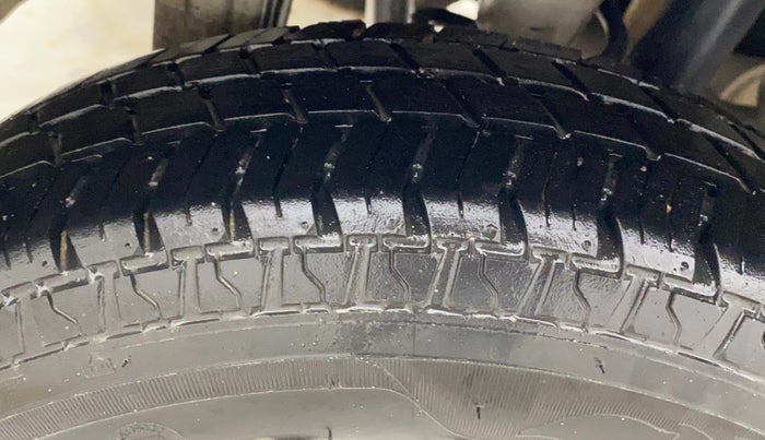 2018 Maruti Alto 800 LXI, Petrol, Manual, 35,460 km, Right Rear Tyre Tread