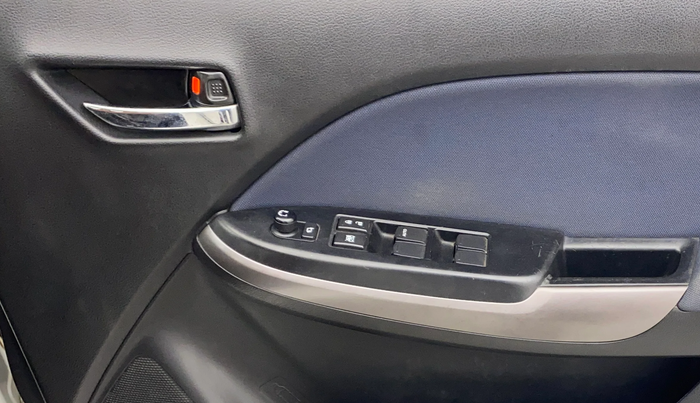 2021 Toyota Glanza G, Petrol, Manual, 70,413 km, Driver Side Door Panels Control