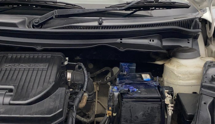 2017 Maruti Swift Dzire VXI (O), Petrol, Manual, 61,200 km, Engine View - Left