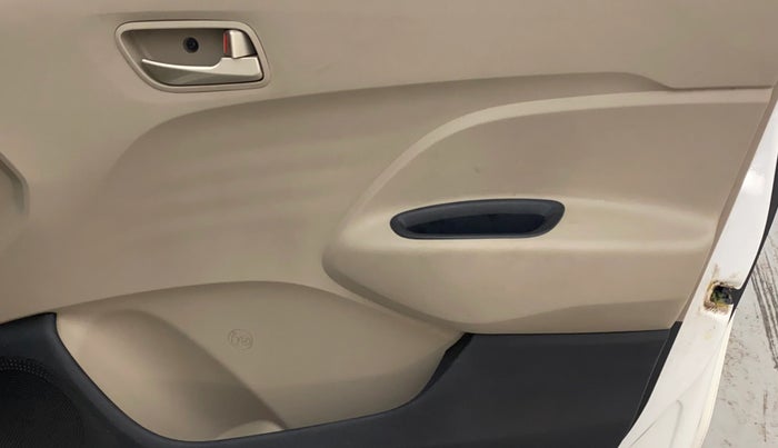 2019 Hyundai NEW SANTRO SPORTZ CNG, CNG, Manual, 22,989 km, Driver Side Door Panels Control