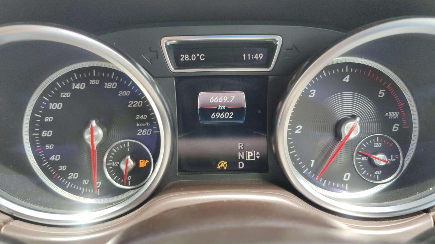 2016 Mercedes Benz GLE 250 D4 MATIC, Diesel, Automatic, 69,602 km, Odometer Image