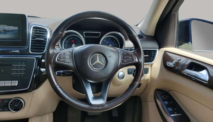 2016 Mercedes Benz GLE 250 D4 MATIC, Diesel, Automatic, 69,602 km, Steering Wheel Close Up