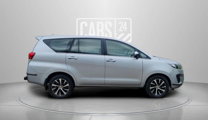 2022 Toyota Innova Crysta 2.4 ZX AT 7 STR, Diesel, Automatic, 1,05,299 km, Right Side View