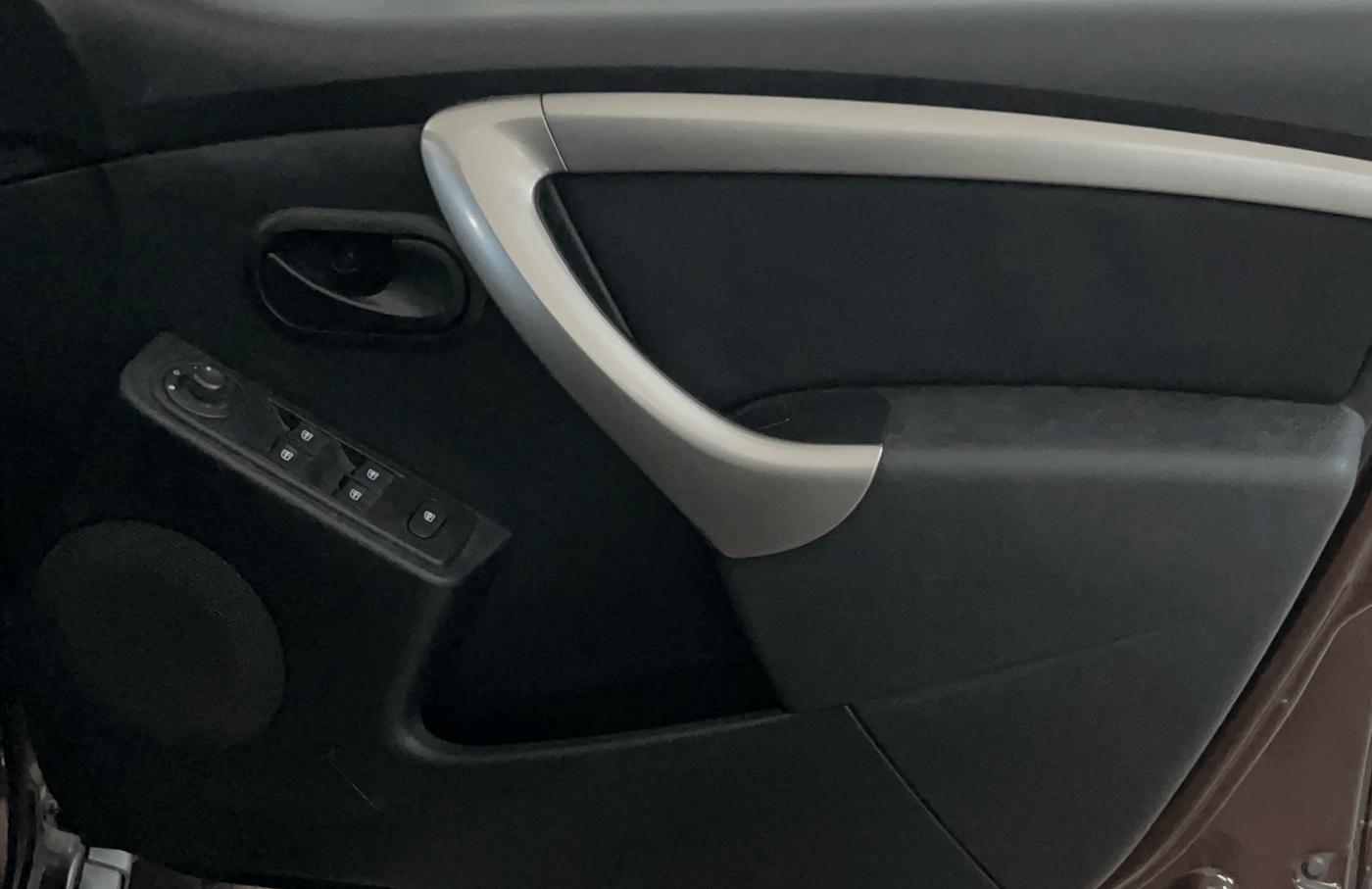 2019 Renault Duster RXS OPT CVT, Petrol, Automatic, 72,616 km, Driver Side Door Panels Control