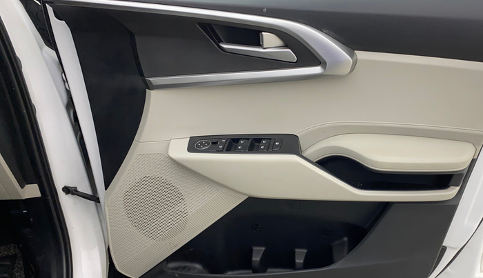 2023 KIA CARENS PRESTIGE 1.5 PETROL 7 STR, Petrol, Manual, 24,090 km, Driver Side Door Panels Control