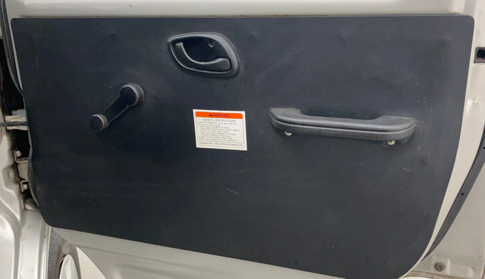 2022 Maruti Eeco 5 STR AC CNG (O), CNG, Manual, 15,532 km, Driver Side Door Panels Control