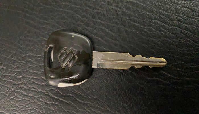 2022 Maruti Eeco 5 STR AC CNG (O), CNG, Manual, 15,532 km, Key Close Up