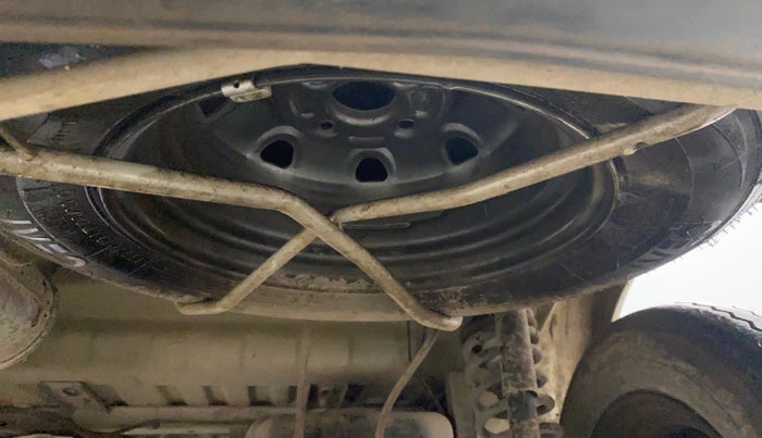 2022 Maruti Eeco 5 STR AC CNG (O), CNG, Manual, 15,532 km, Spare Tyre