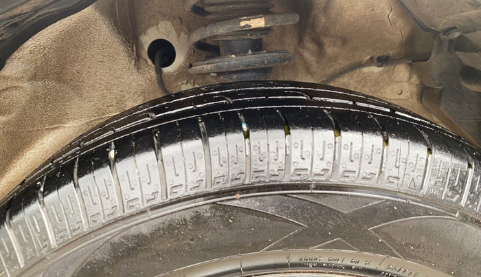 2022 Maruti S PRESSO VXI+, CNG, Manual, 48,172 km, Right Front Tyre Tread