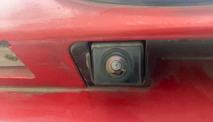 2019 Mahindra XUV300 W8 (O) 1.5 DIESEL AMT, Diesel, Automatic, 64,912 km, Parking Camera