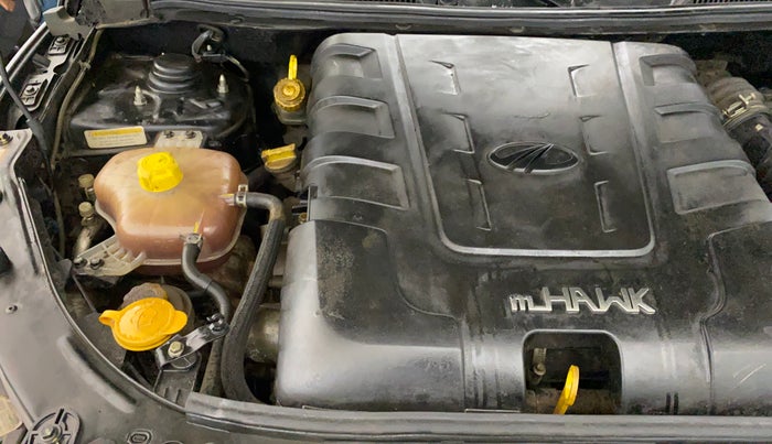 2019 Mahindra XUV500 W7 AT, Diesel, Automatic, 61,362 km, Engine View - Right