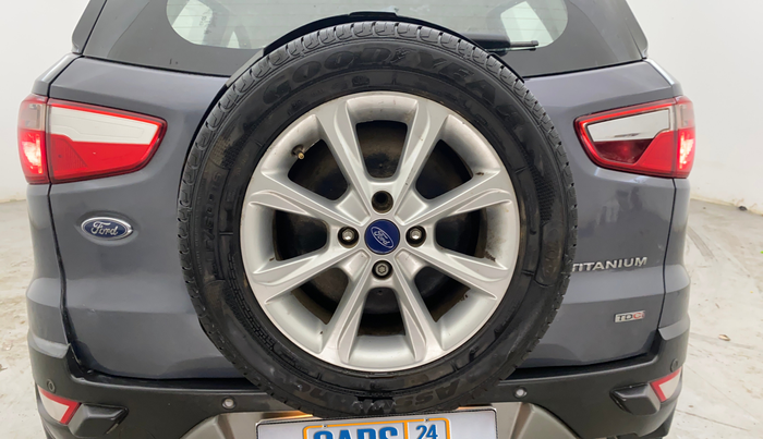 2019 Ford Ecosport TITANIUM 1.5L DIESEL, Diesel, Manual, 1,10,206 km, Spare Tyre