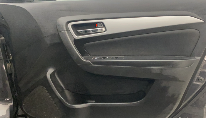 2022 Maruti Vitara Brezza ZXI, Petrol, Manual, 15,977 km, Driver Side Door Panels Control