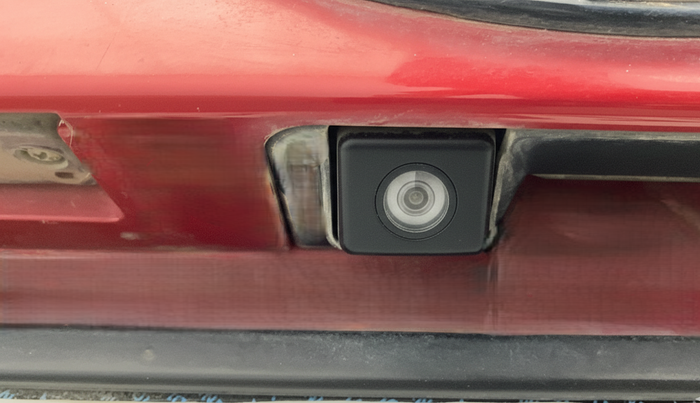 2022 Mahindra XUV300 W8 (O) 1.2 PETROL AMT DUAL TONE, Petrol, Automatic, 29,845 km, Parking Camera