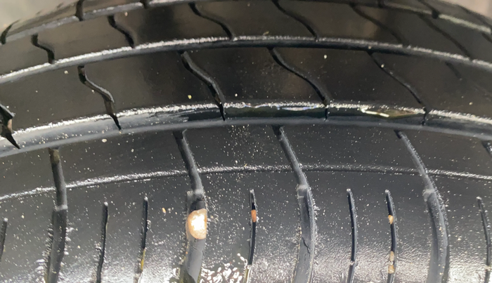 2021 Tata ALTROZ XT PETROL, Petrol, Manual, 73,750 km, Left Front Tyre Tread