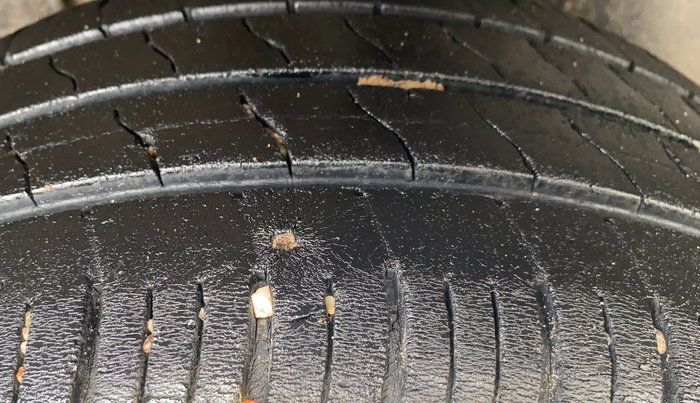 2021 Tata ALTROZ XT PETROL, Petrol, Manual, 73,750 km, Left Rear Tyre Tread