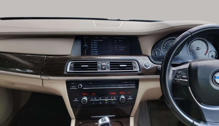 2011 BMW 7 Series 730Ld, Diesel, Automatic, 67,640 km, Air Conditioner