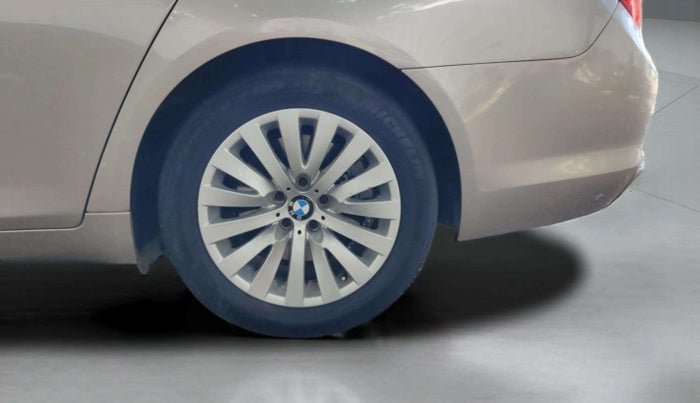 2011 BMW 7 Series 730Ld, Diesel, Automatic, 67,640 km, Left Rear Wheel