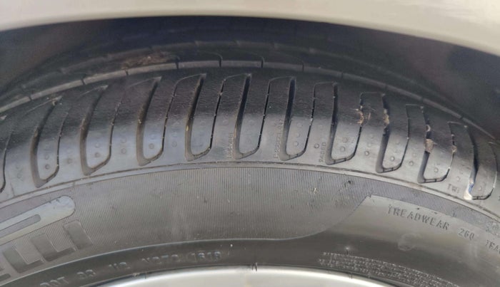2011 BMW 7 Series 730Ld, Diesel, Automatic, 67,640 km, Left Rear Tyre Tread