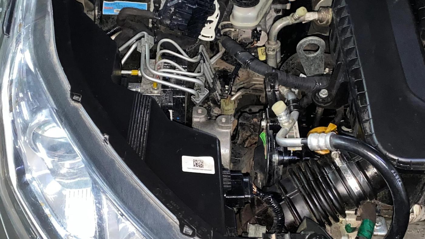 2020 Tata NEXON XZA PLUS DIESEL, Diesel, Automatic, 73,309 km, Engine View - Right