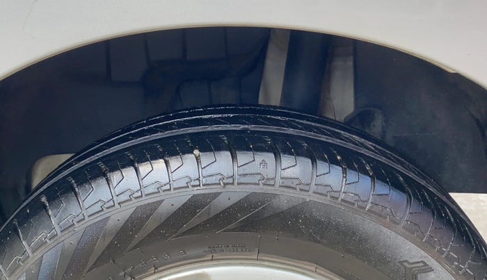 2021 Maruti Swift LXI, Petrol, Manual, 34,501 km, Left Rear Tyre Tread