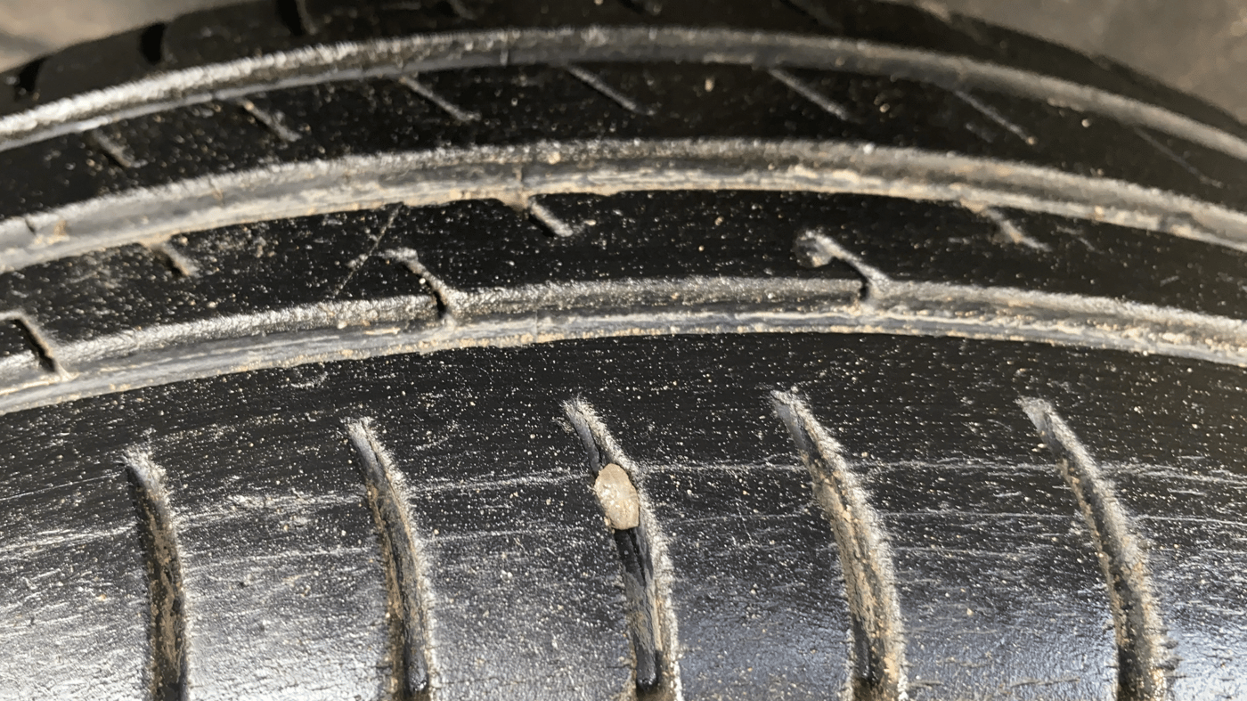 2018 Maruti Wagon R 1.0 VXI, Petrol, Manual, 39,641 km, Left Front Tyre Tread