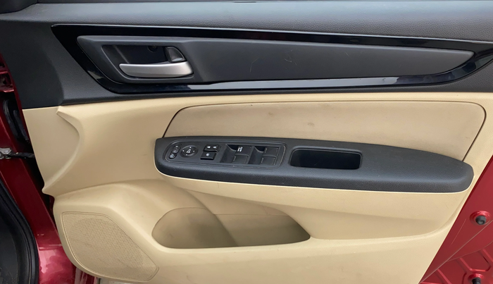 2019 Honda Amaze 1.2L I-VTEC VX CVT, Petrol, Automatic, 63,843 km, Driver Side Door Panels Control