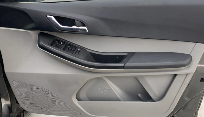 2021 Tata Tiago XZ PLUS PETROL, Petrol, Manual, 27,862 km, Driver Side Door Panels Control