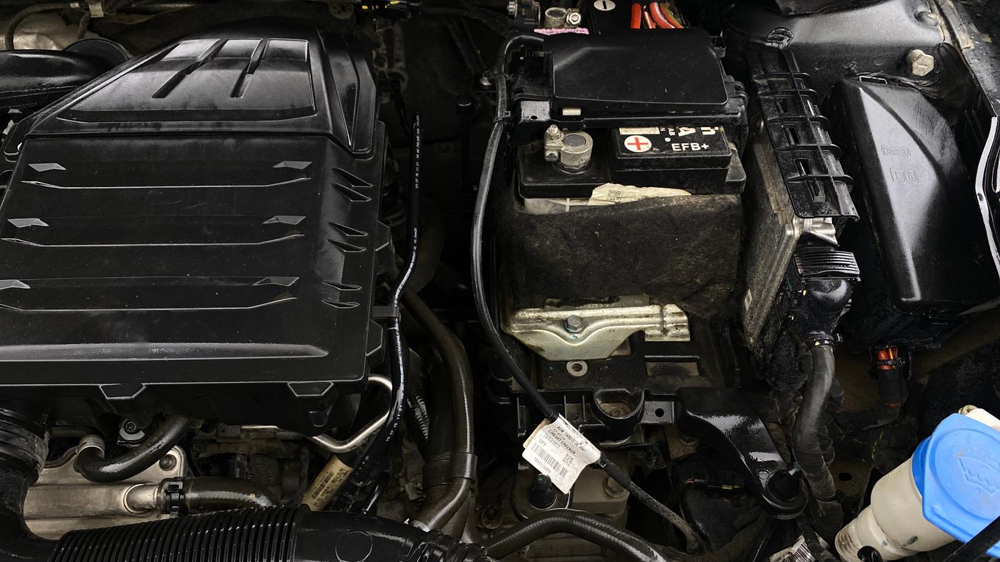 2022 Volkswagen VIRTUS TOPLINE TSI 1.0 AT, Petrol, Automatic, 70,218 km, Engine View - Left