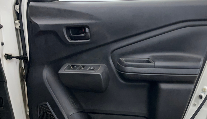 2022 Maruti Celerio LXI, Petrol, Manual, 1,01,496 km, Driver Side Door Panels Control