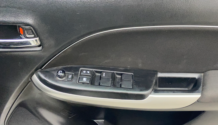 2018 Maruti Baleno ALPHA CVT PETROL 1.2, Petrol, Automatic, 36,545 km, Driver Side Door Panels Control