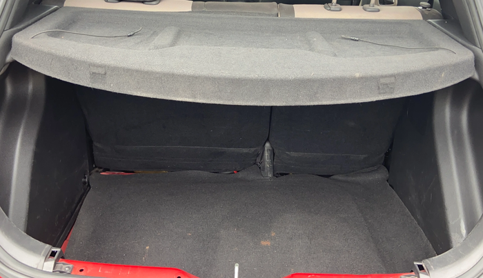 2014 Hyundai i20 ASTA 1.2, Petrol, Manual, 58,218 km, Boot Inside