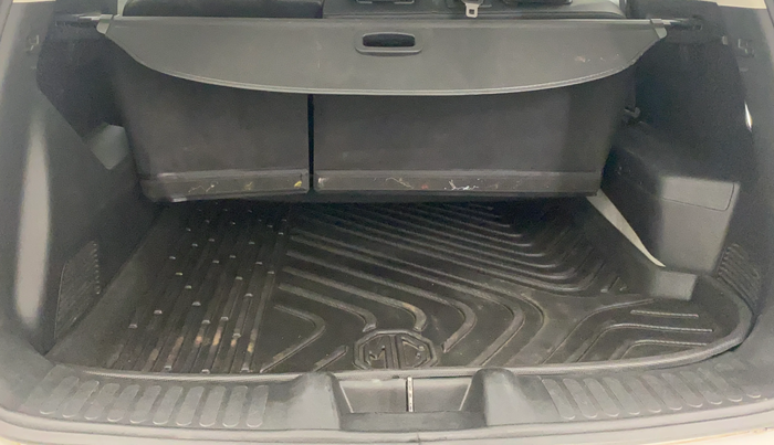 2020 MG HECTOR SHARP 1.5 DCT PETROL, Petrol, Automatic, 85,079 km, Boot Inside