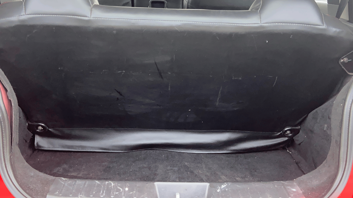 2019 Mahindra KUV 100 NXT K2 P 6 STR, Petrol, Manual, 40,324 km, Boot Inside