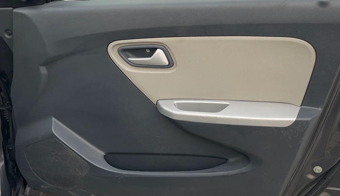 2015 Maruti Alto K10 VXI, Petrol, Manual, 72,904 km, Driver Side Door Panels Control